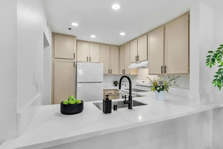 5980 Dandridge Lane #225, San Diego, CA 92115 - #2