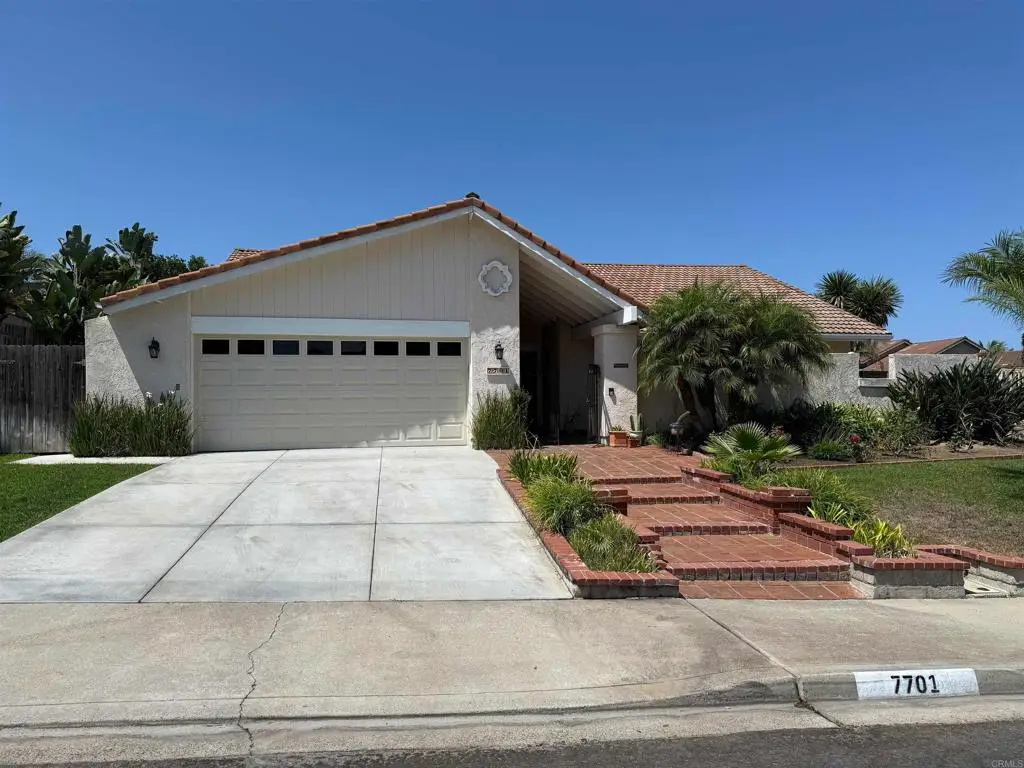 7701 Garboso Pl, Carlsbad, CA 92009 - #1