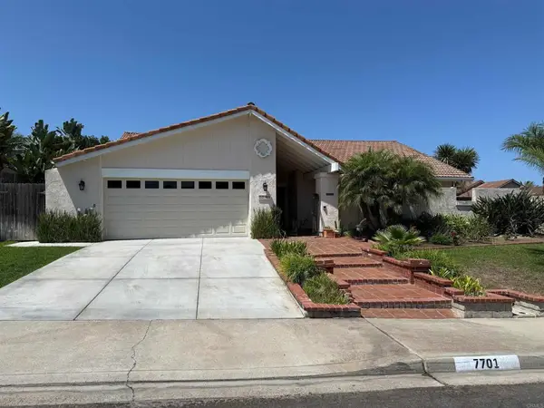 7701 Garboso Pl, Carlsbad, CA 92009