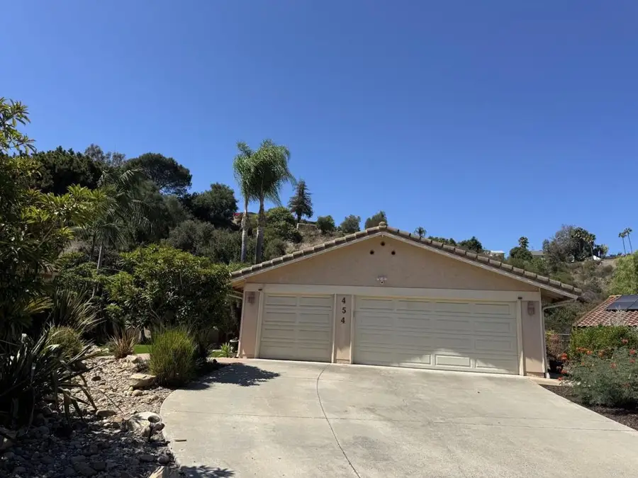 454 Goulburn Ct, El Cajon, CA 92020 - #2