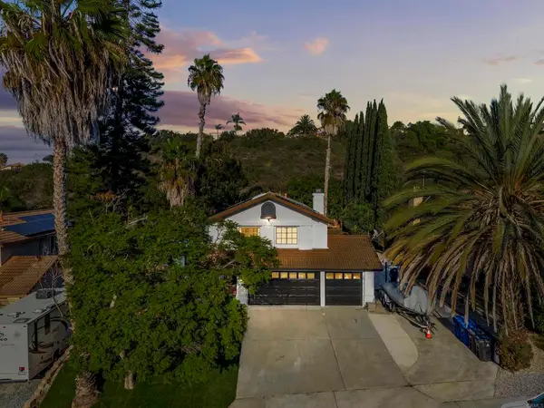 545 Canyon Drive, Bonita, CA 91902