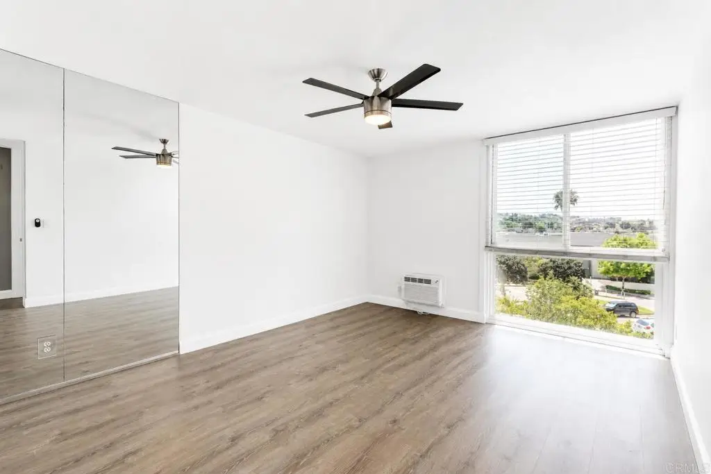 3050 Rue D'orleans #404, San Diego, CA 92110 - #1