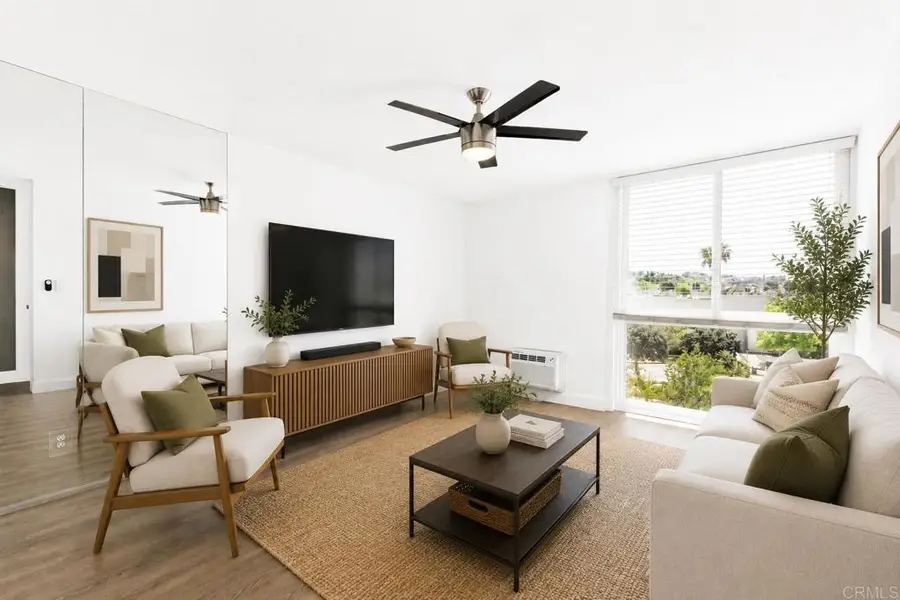 3050 Rue D'orleans #404, San Diego, CA 92110 - #2