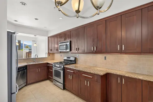 11356 Via Rancho San Diego #E, El Cajon, CA 92019