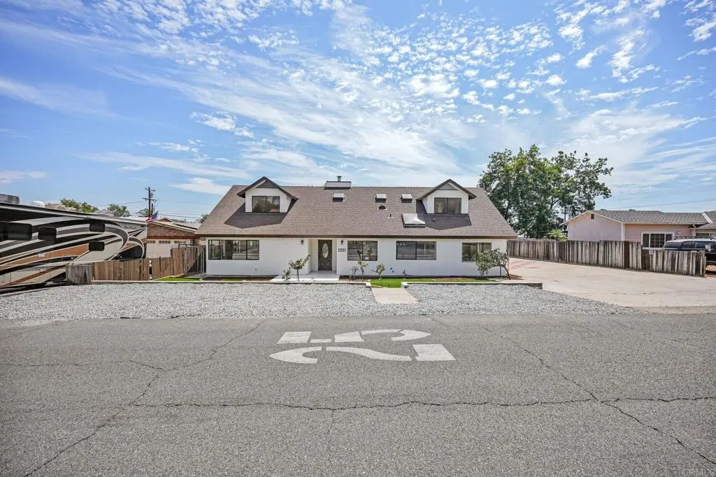 1221 El Rey, El Cajon, CA 92021 - #1