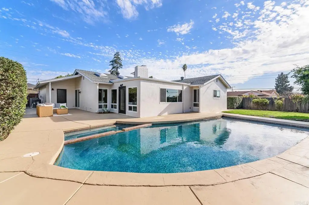 6754 Sunny Brae Dr, San Diego, CA 92119 - #1