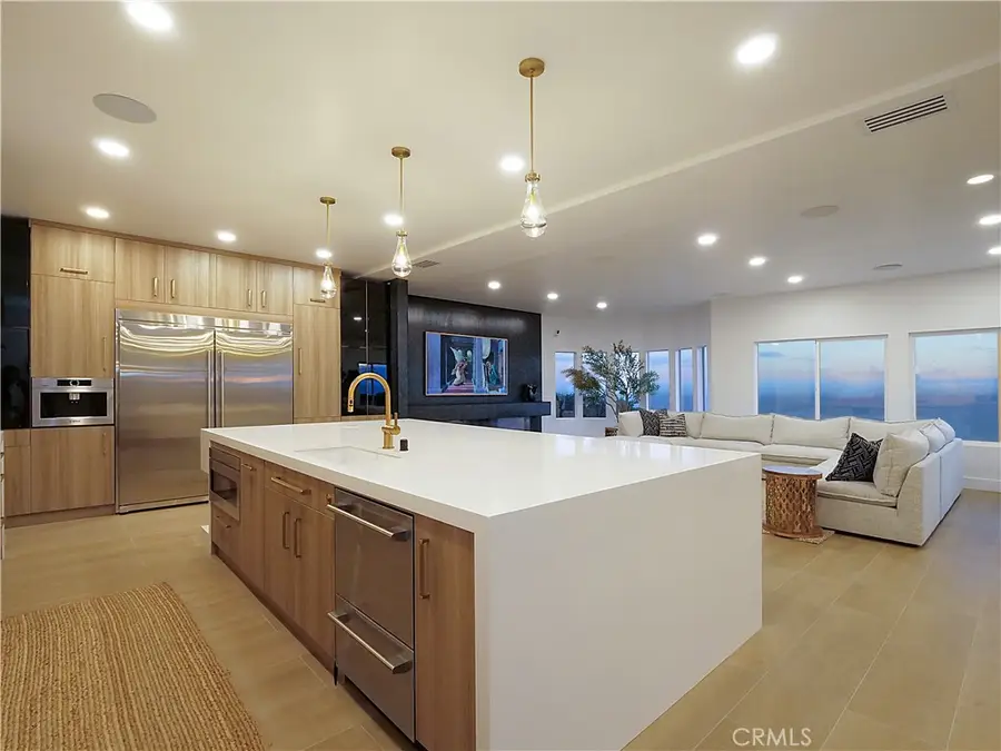 32551 Seacliff Drive, Rancho Palos Verdes, CA 90275 - Image #2