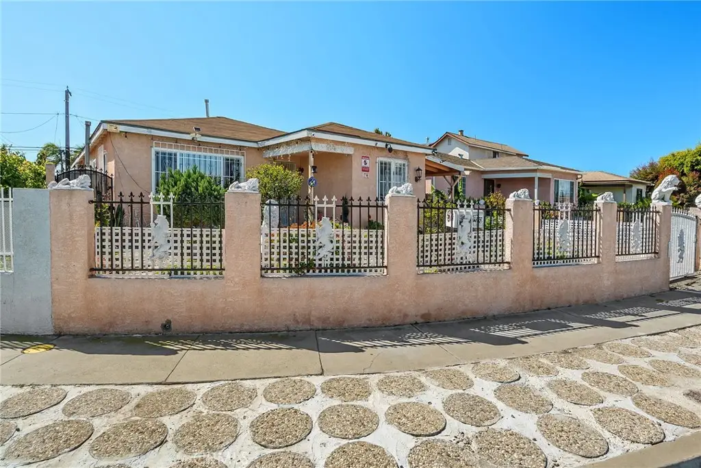 3830 W 118th Street, Hawthorne, CA 90250 - #1