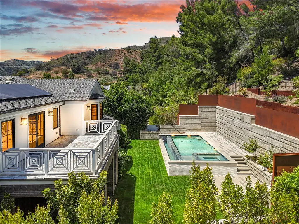 2520 La Condesa Drive, Los Angeles, CA 90049 - Image #1