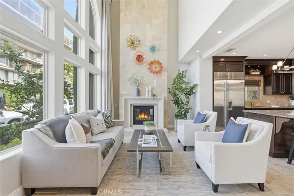 5433 E The Toledo, Long Beach, CA 90803