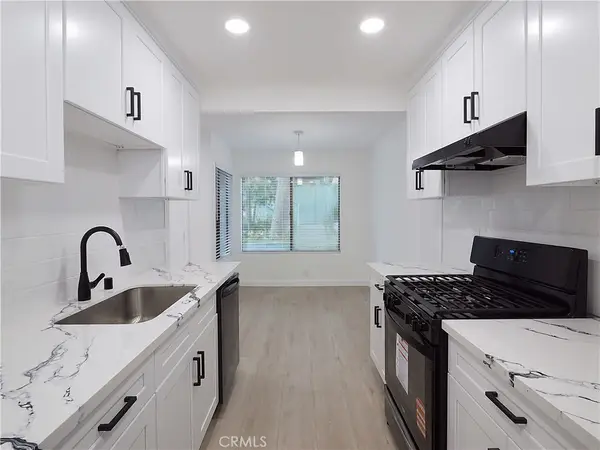 20561 S Vermont #7, Torrance, CA 90502