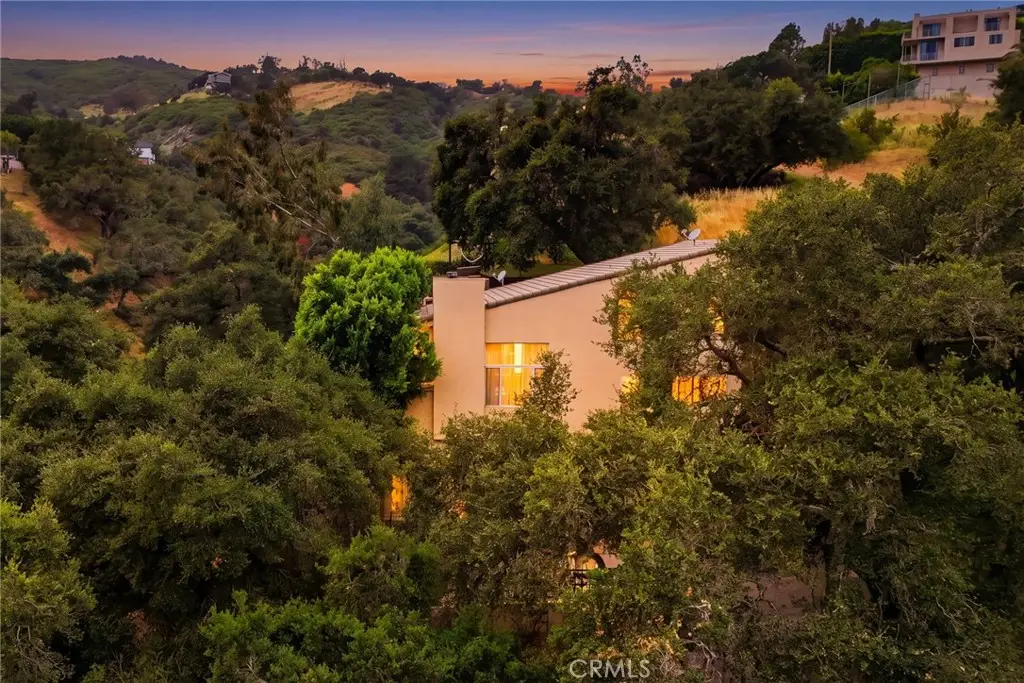4077 Escondido, Malibu, CA 90265 - #1