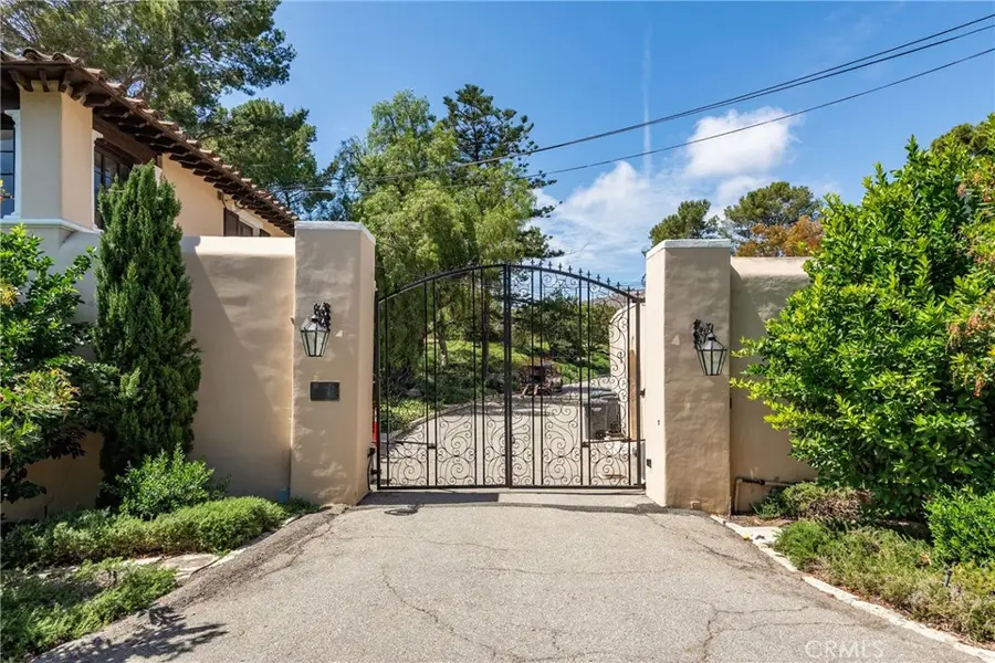 1 Peppertree Drive, Rancho Palos Verdes, CA 90275 - #2