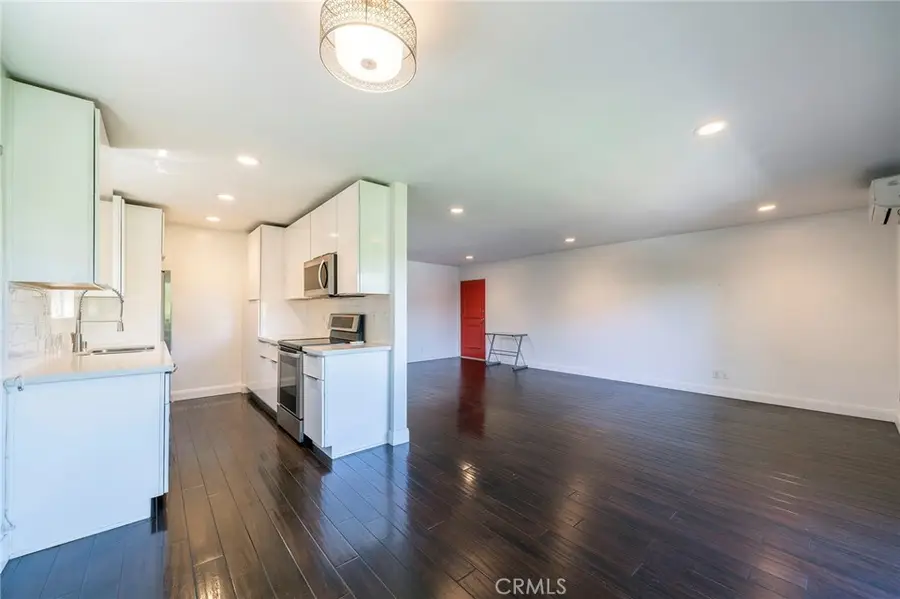 1601 Veteran Avenue #301/302, Los Angeles, CA 90024 - #2