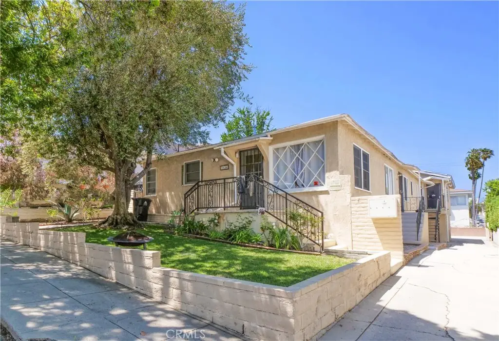 1136 W 10th, San Pedro, CA 90731 - #1
