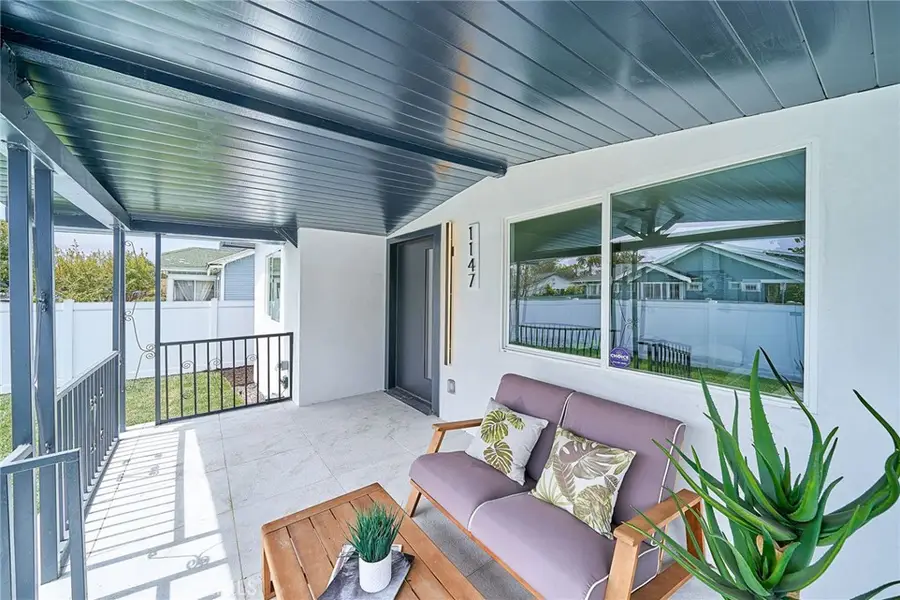 1147 W 39th, Los Angeles, CA 90037 - #2
