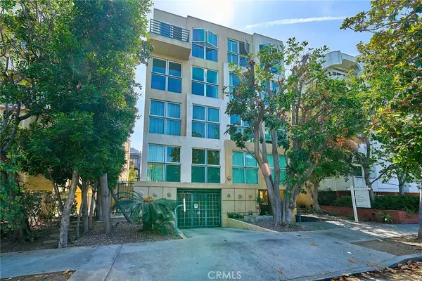 1927 Glendon Avenue #201, Los Angeles, CA 90025