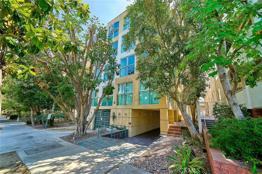 1927 Glendon Avenue #201, Los Angeles, CA 90025 - #2