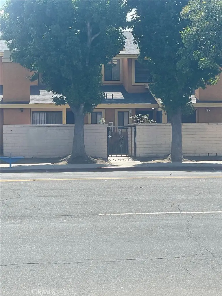 2108 Santa Fe Avenue #15, Long Beach, CA 90810 - #2
