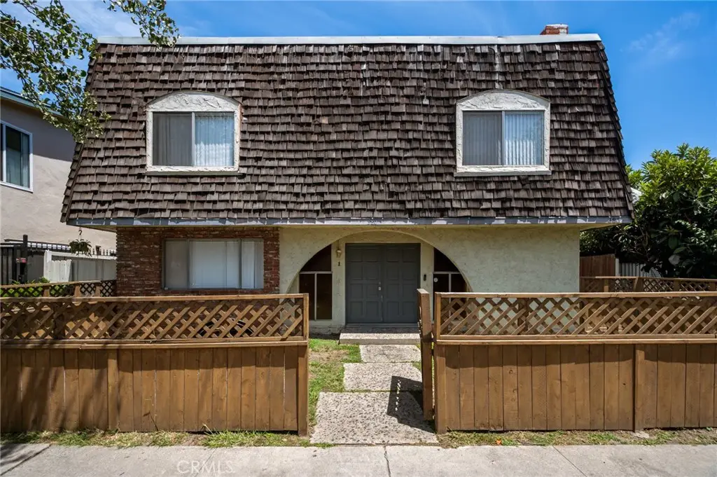 380 Temple Avenue, Long Beach, CA 90814 - #1