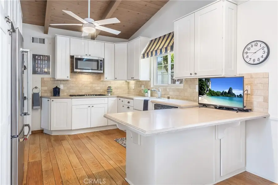 716 13th, Manhattan Beach, CA 90266 - #2