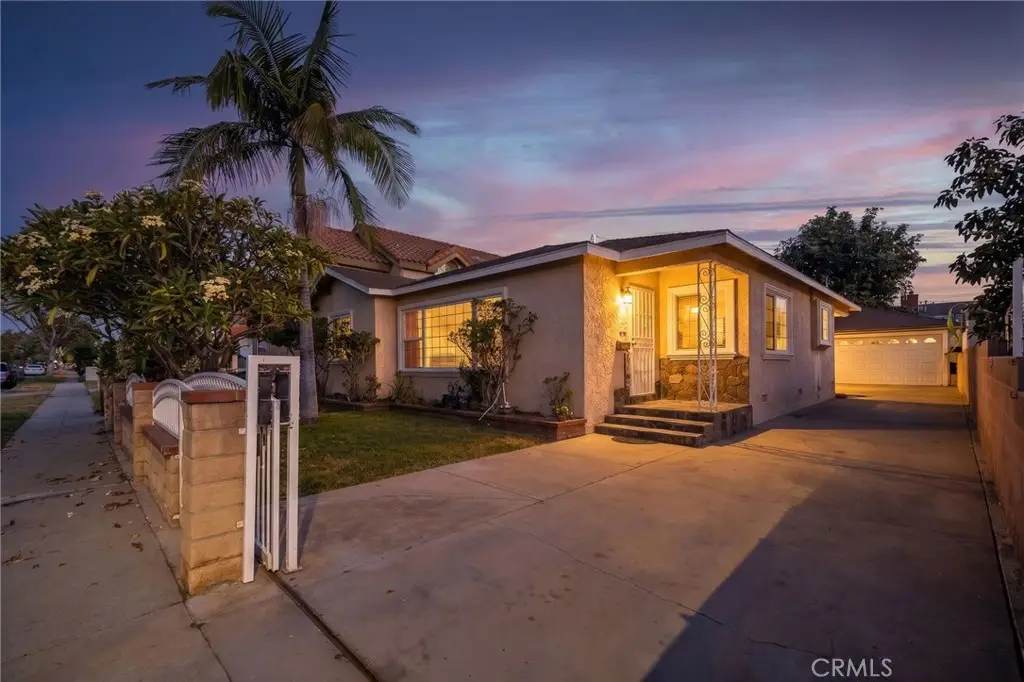 11945 209th, Lakewood, CA 90715 - #1