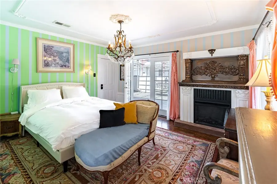 1900 Taft, Los Angeles, CA 90068 - #3