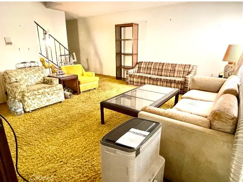 933 Cedar #14, Inglewood, CA 90302 - Image #2