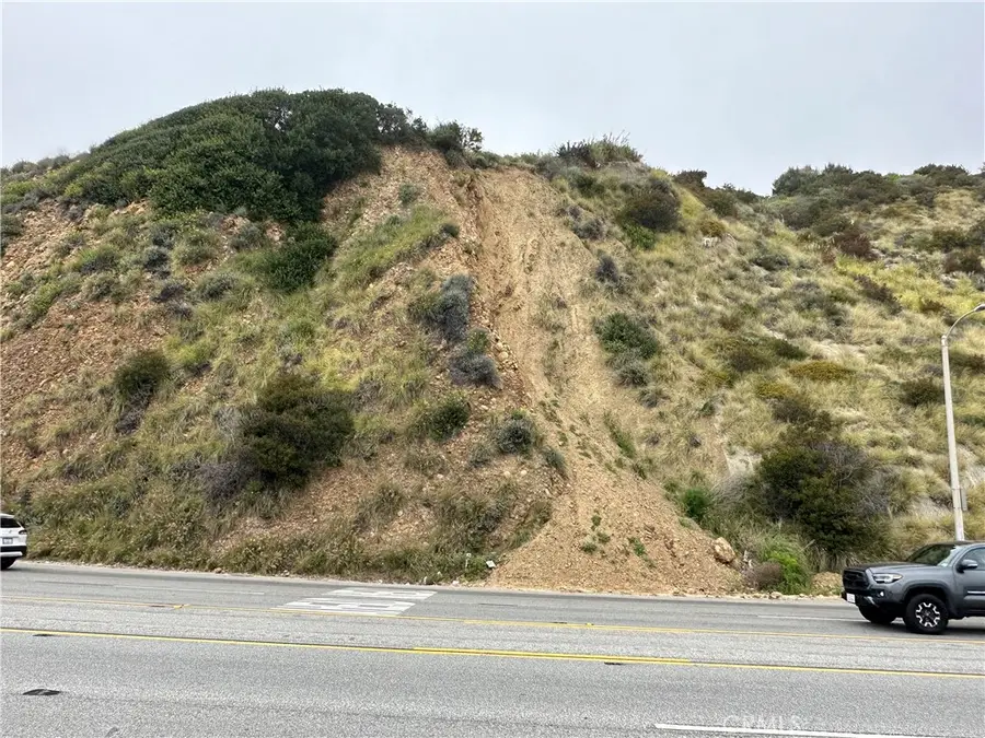 18425 Pacific Coast Highway, Malibu, CA 90265 - #2