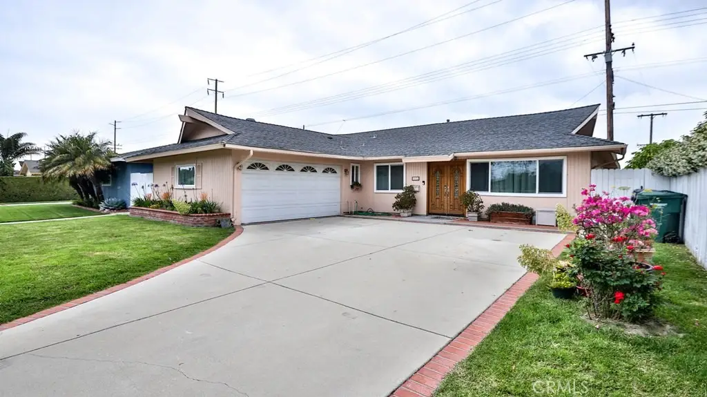 6631 Walton, Huntington Beach, CA 92647 - #1