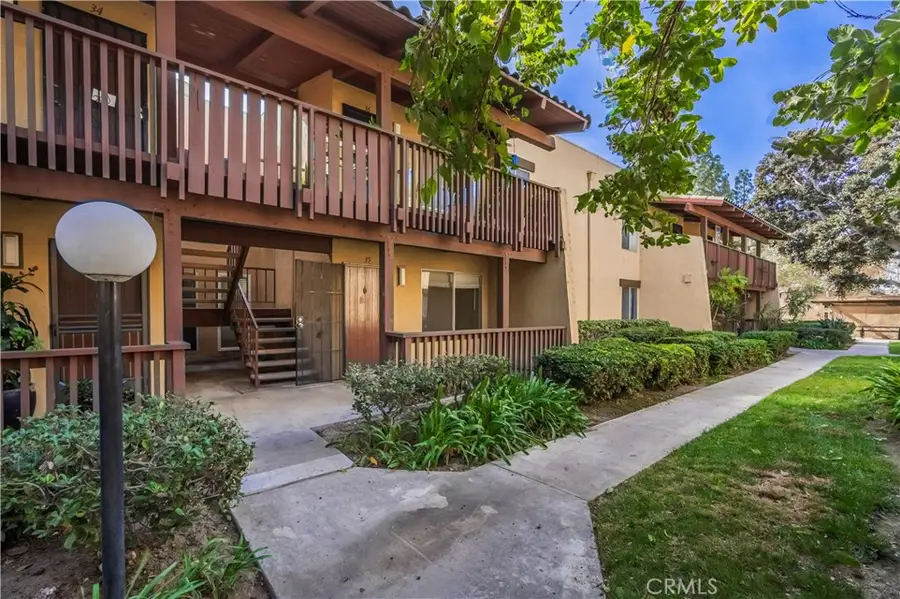 1040 W Macarthur Boulevard #35, Santa Ana, CA 92707 - Image #3