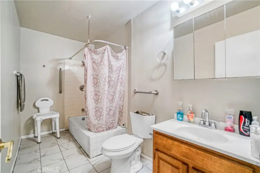 151 W 110th Street, Los Angeles, CA 90061 - #3