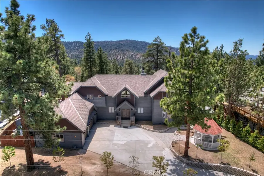 727 Villa Grove Avenue, Big Bear City, CA 92314 - Image #3