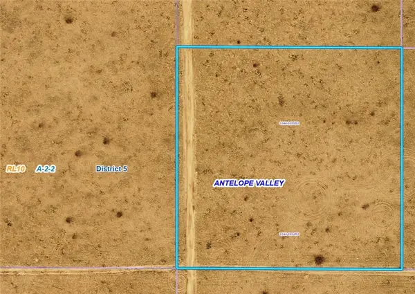 215 E Avenue J8, Lancaster, CA 93535