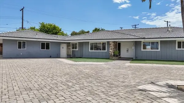 2550 W Rowland Avenue, Anaheim, CA 92804