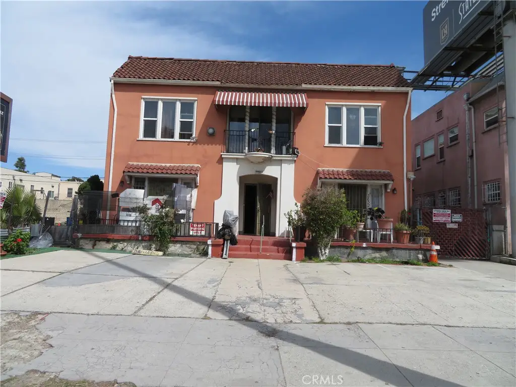 3830 S Figueroa Street, Los Angeles, CA 90037 - Image #1