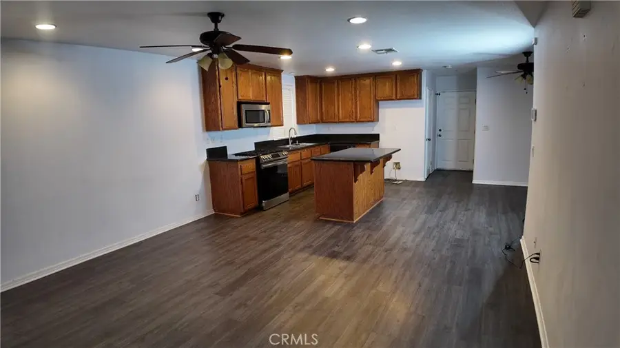 464 W E Street, Colton, CA 92324 - Image #2