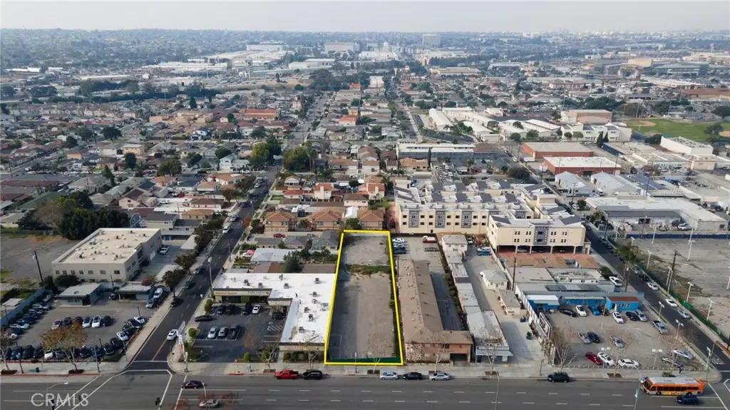 15329 Hawthorne Boulevard, Lawndale, CA 90260 - Image #1