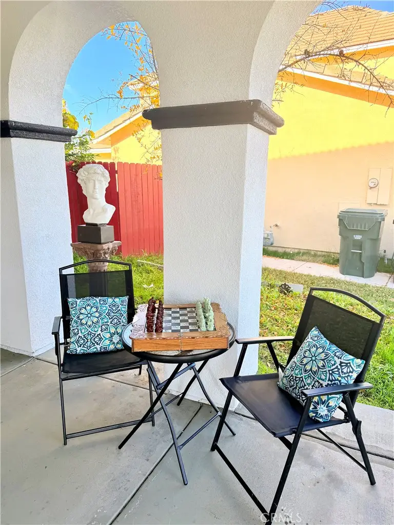 2572 S Young Court, San Bernardino, CA 92408 - Image #2