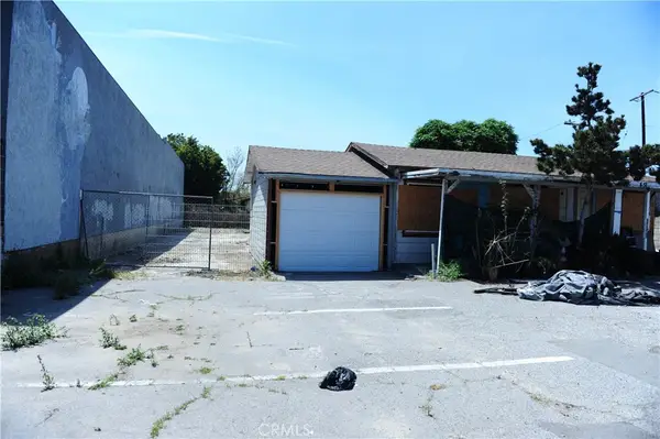 4518 W 1st Street, Santa Ana, CA 92703