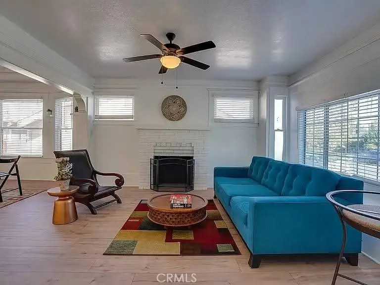 25 W Walnut Street, Stockton, CA 95204 - Image #2