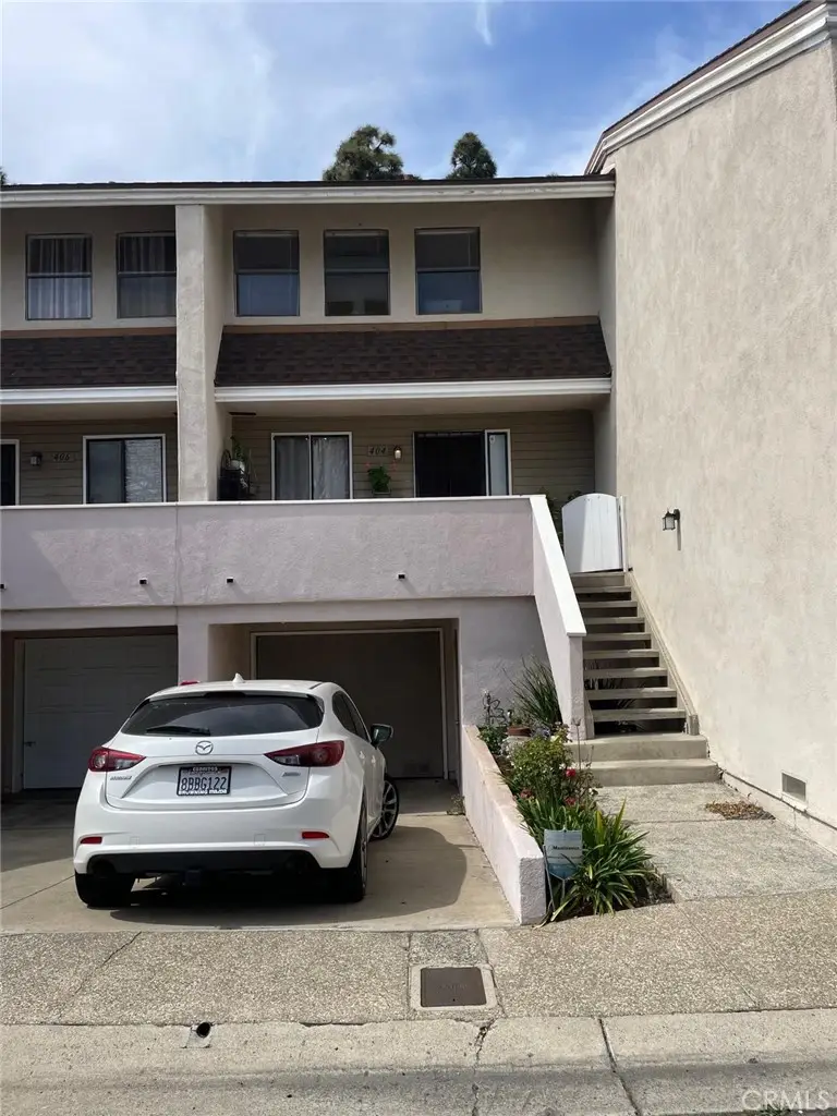 404 Brighton Springs, Costa Mesa, CA 92627 - Image #2