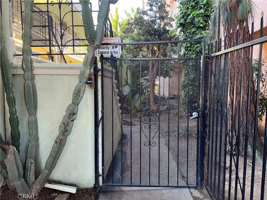 824 Redondo Ave, Long Beach, CA 90804 - #3