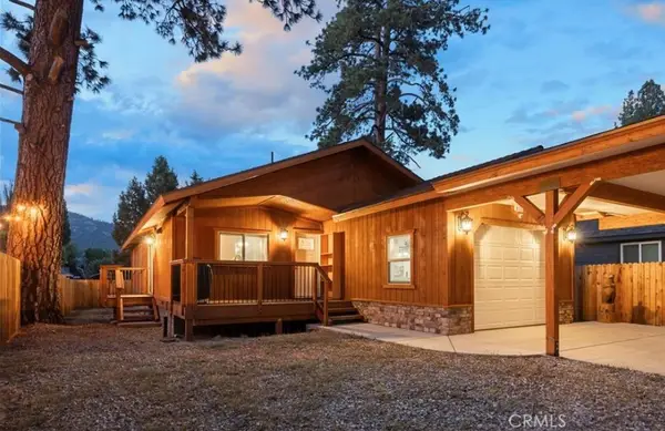 905 W Aeroplane Boulevard, Big Bear City, CA 92314