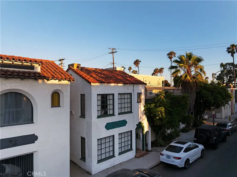 28 Argonne Avenue, Long Beach, CA 90803 - Image #2