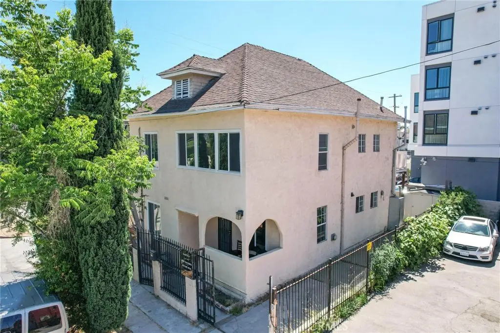 1311 Dewey Avenue, Los Angeles, CA 90006 - Image #1