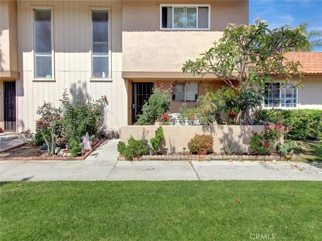 10552 Royal Oak Way, Stanton, CA 90680 - Image #1