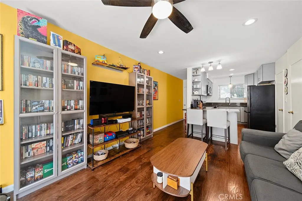 1260 E 4th Street #6, Long Beach, CA 90802 - Image #1