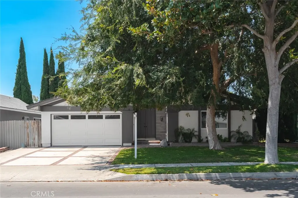 1752 Green Meadow Avenue, Tustin, CA 92780 - Image #1