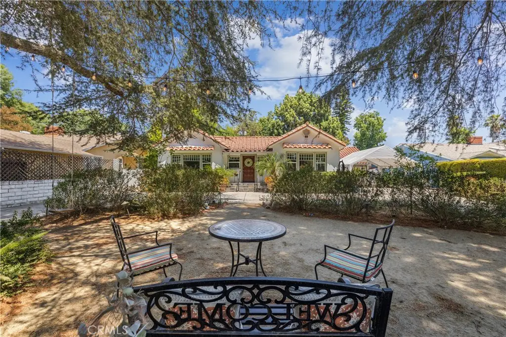 13621 Erwin Street, Van Nuys, CA 91401 - Image #1